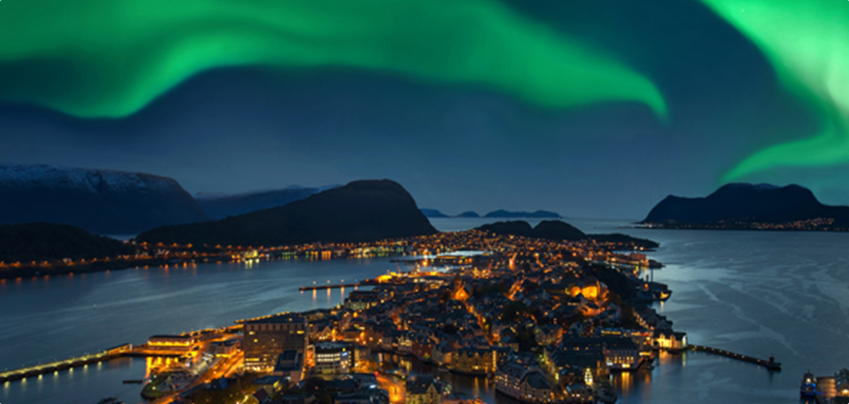 Northern Lights and Novel Ideas